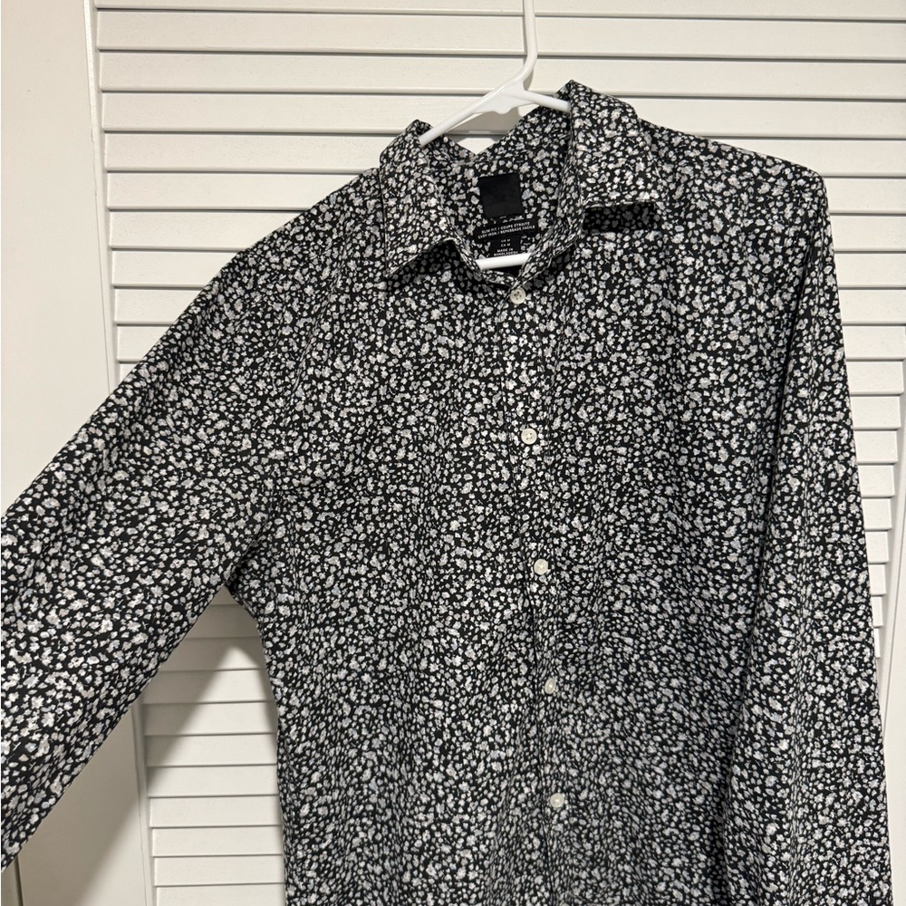 H&M Black and White Casual Button Down Shirt